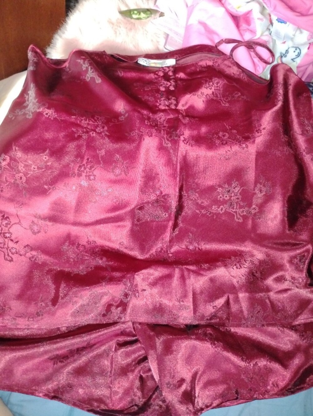 Elegant Plus Size Burgundy Silk/Satin Floral Shorts Two-Piece Pajama Set